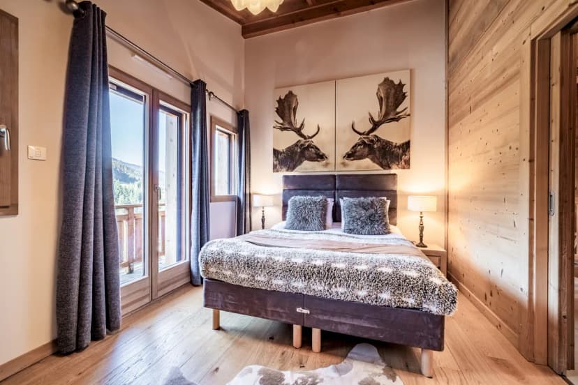 Tranquil Ski Chalet in French Alps