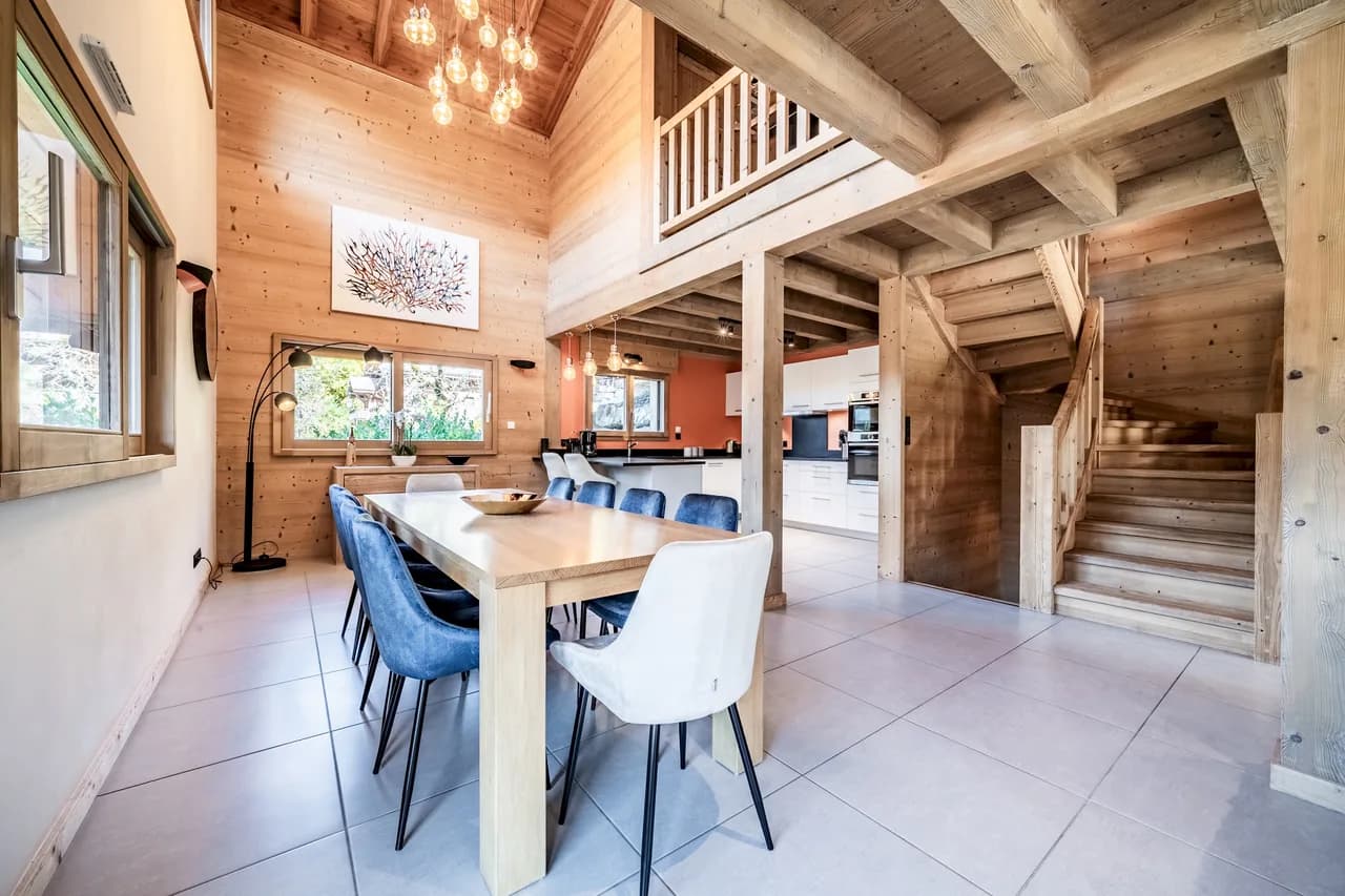 Jacuzzi Chalet Retreat in Morzine photo 5