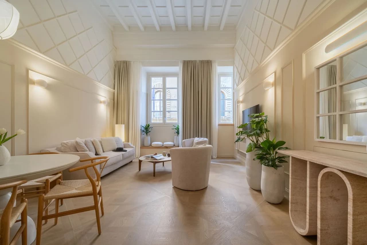 Chic One Bedroom Apartment in Florence photo 2