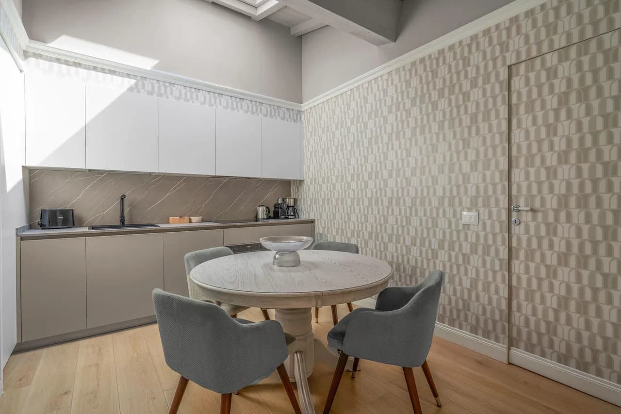 Chic Two Bedroom Apartment in Quartiere 1 Florence photo 5