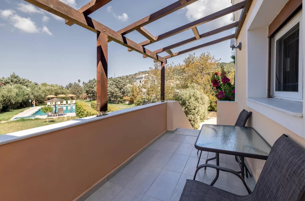 Garden Jacuzzi Villa in Margareika Georgia photo 3