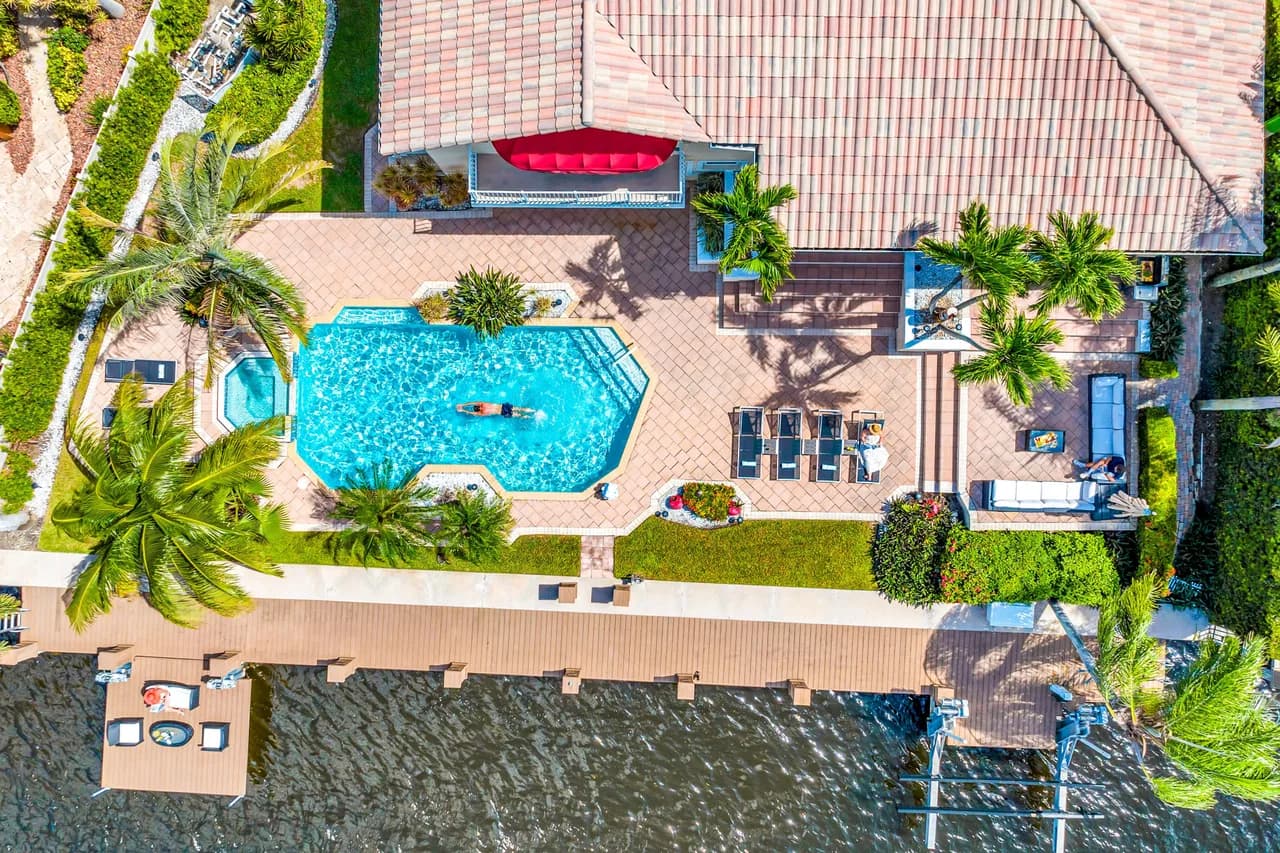 Waterfront Heated Pool Villa in Lauderdale-by-the-Sea photo 3