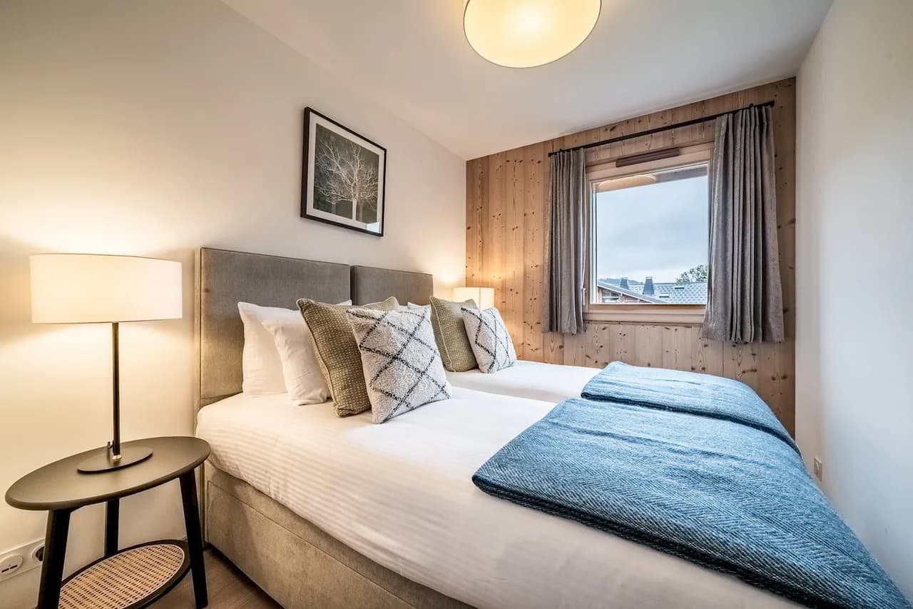 Alpine Duplex with Hot Tub in Les Gets photo 5