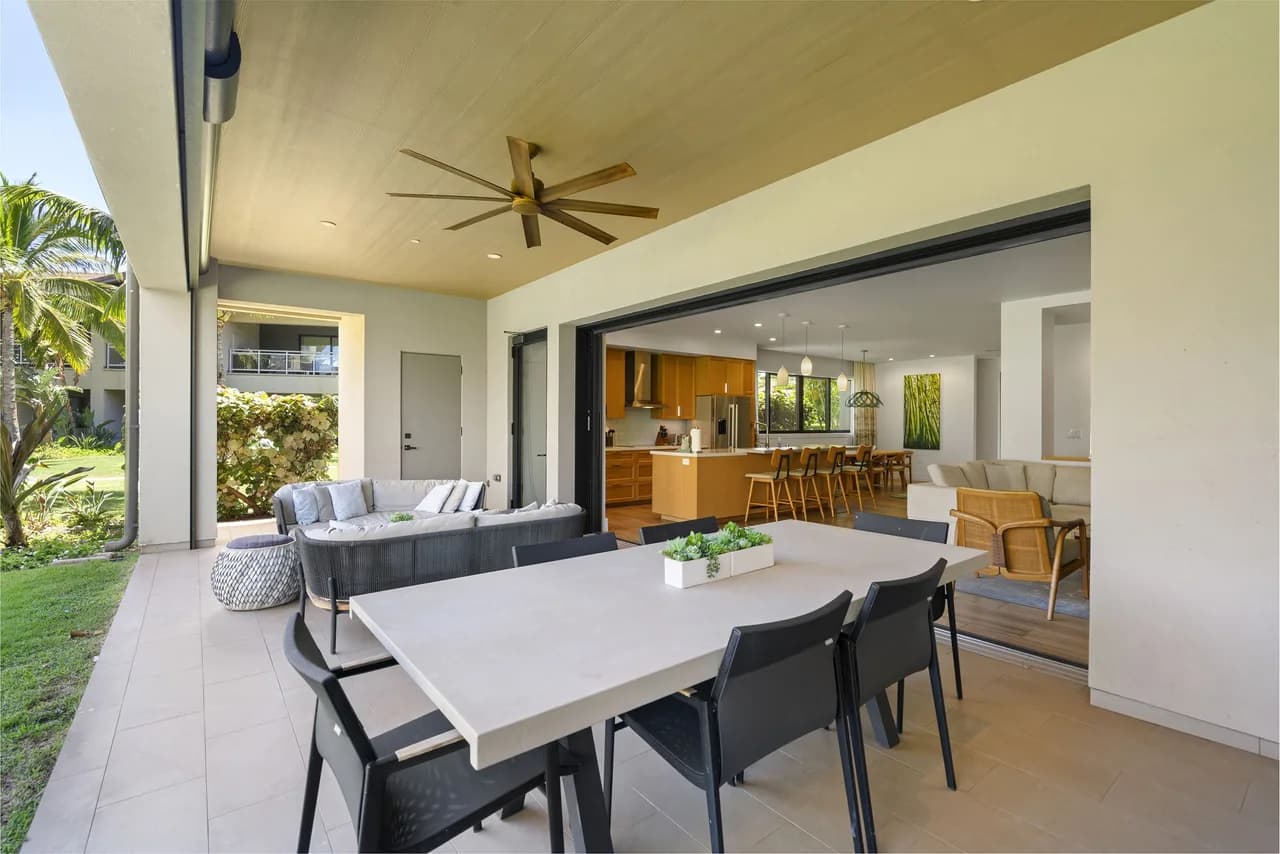 Outdoor Kitchen Three Bedroom Villa in Kaanapali photo 2