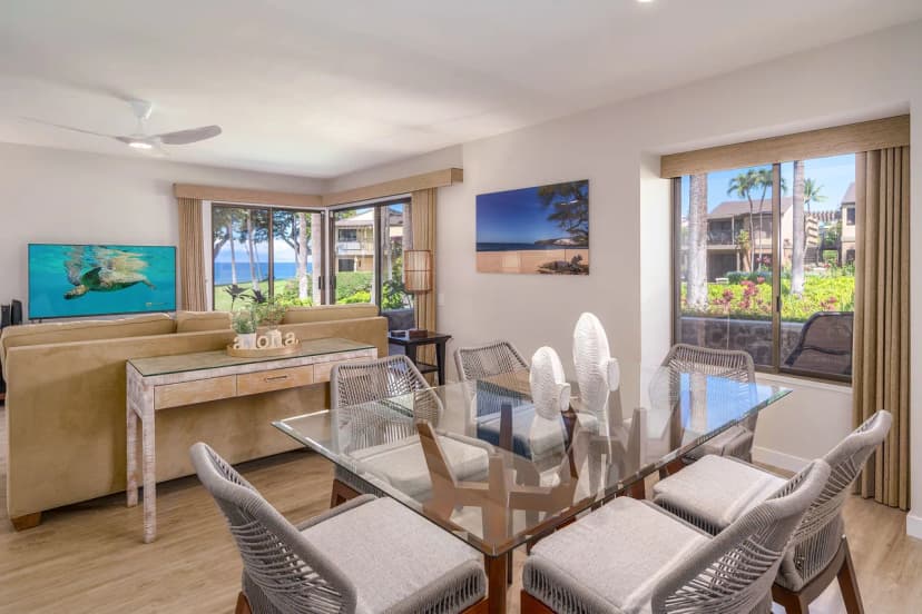 Oceanfront One Bedroom Condo in Maui