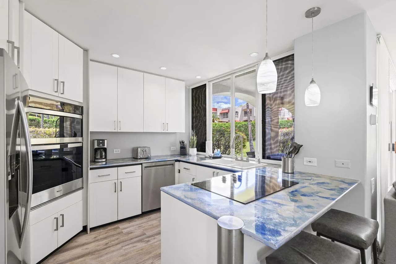 Prime Location Two Bedroom Villa in Wailea Makena photo 2