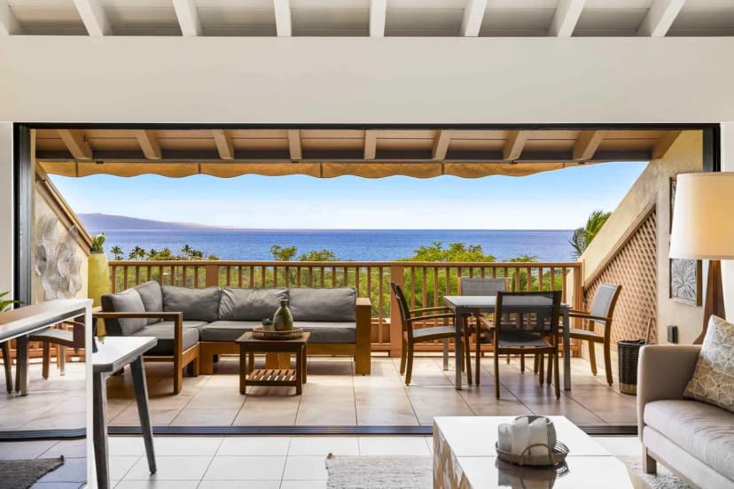 Maui Kamaole A-206 - Prime Location, Stunning Renovation, Large Lanai, Split AC!