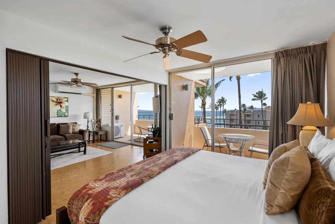 Ocean View Villa Steps from the Beach in Maalaea Hawaii photo 3
