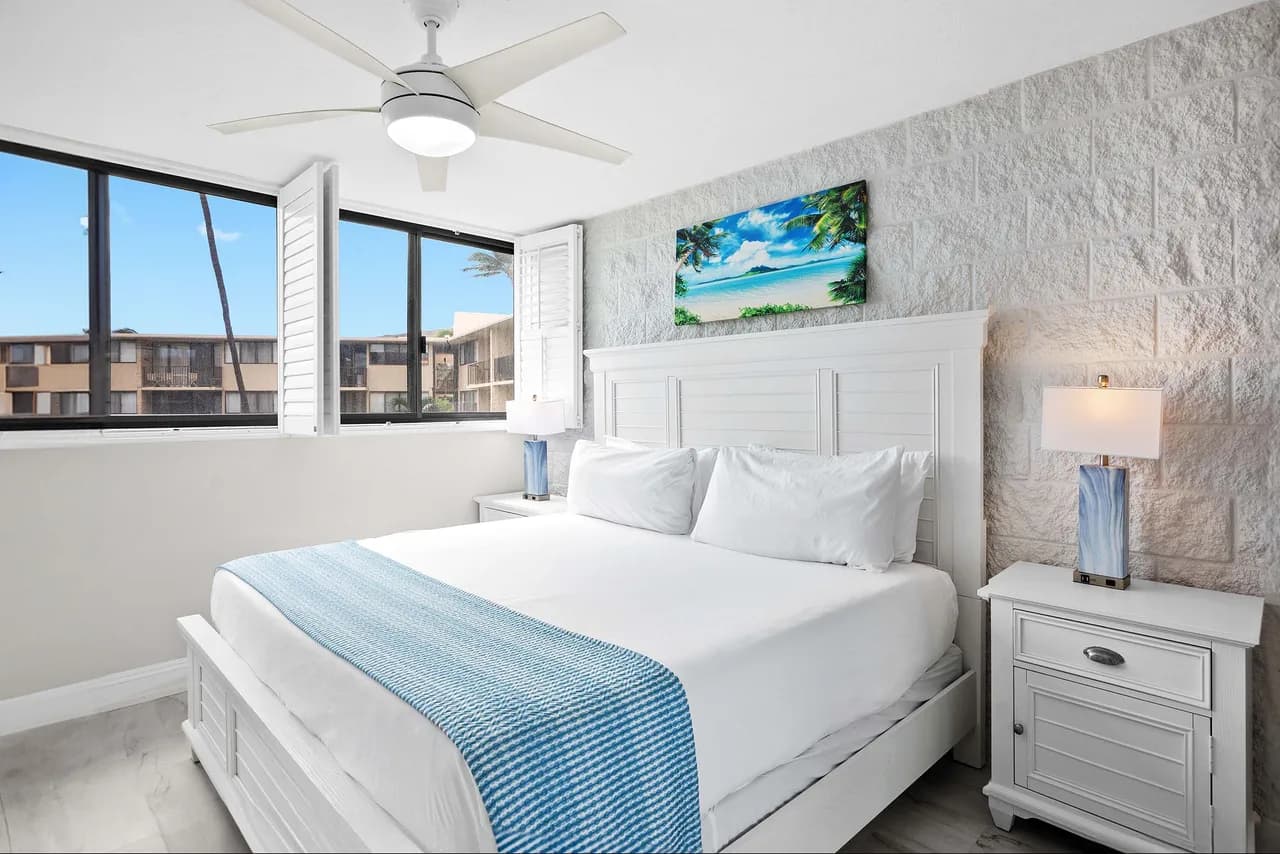 Oceanfront Two Bedroom Condo in Maalaea photo 4