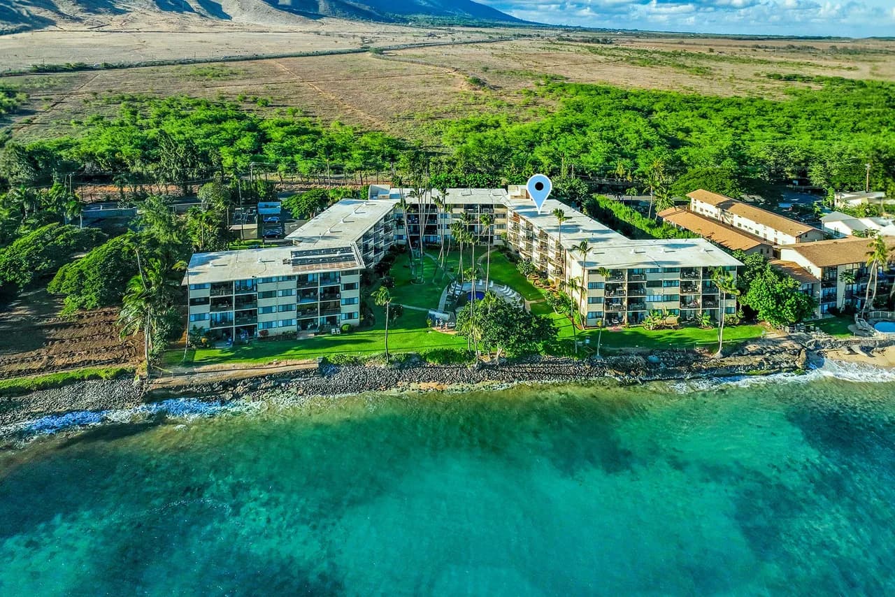 Oceanfront Two Bedroom Condo in Maalaea photo 5