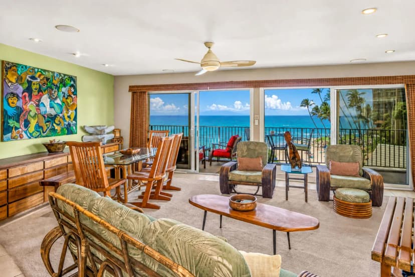 Oceanfront Hale Hui Kai 313 Large Lanai, AC, Incredible Views on Keawakapu Beach