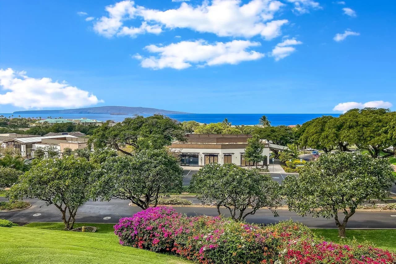 Panoramic Ocean View Two Bedroom Retreat in Wailea-Makena