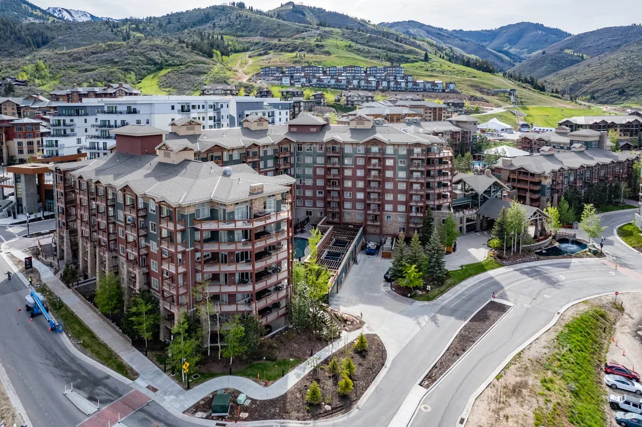 Ski-In Villa with Outdoor Pool in Park City photo 2