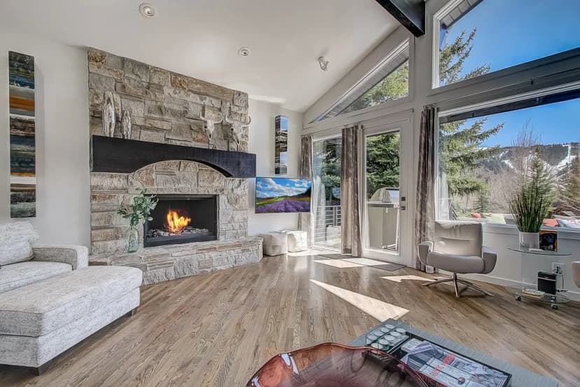 Secluded Retreat with Private Hot Tub in Park City