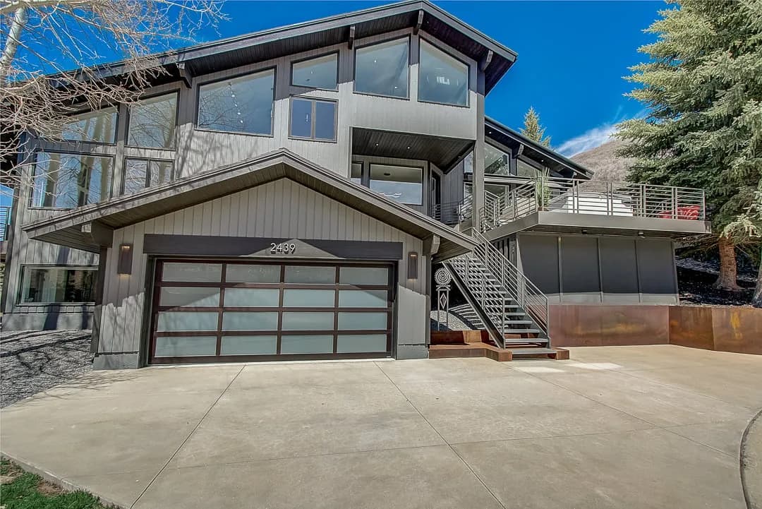 Secluded Four Bedroom Villa in Park City photo 2
