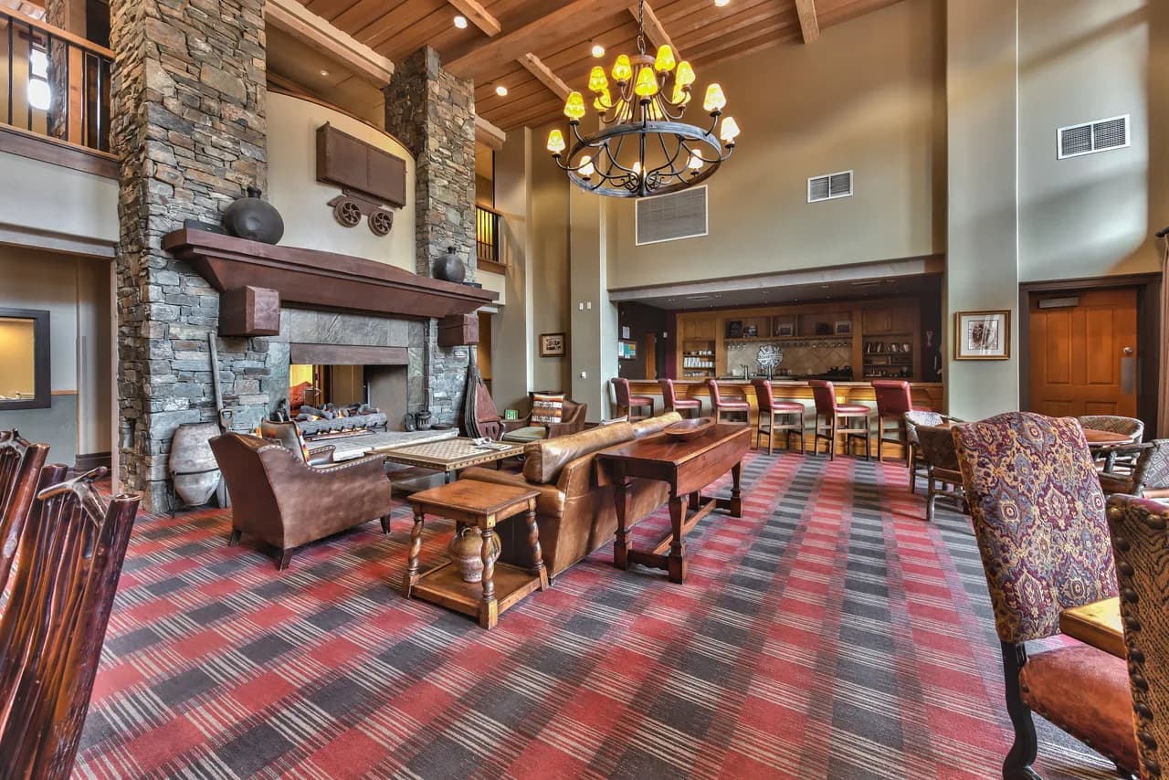Ski-In/Out Four Bedroom Lodge in Park City photo 5