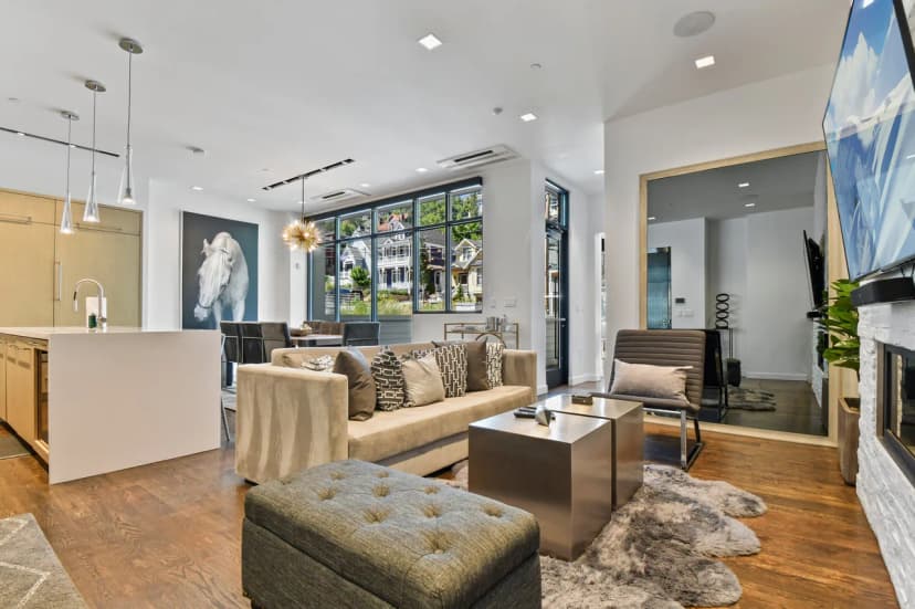 Rooftop Patio Townhouse in Park City