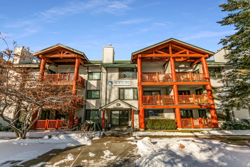 Modern Mountain-View Villa in Park City