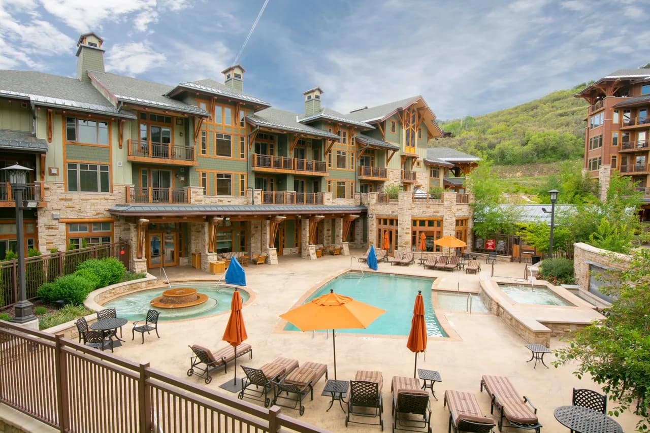 Balcony Two Bedroom Villa in Park City Utah photo 2