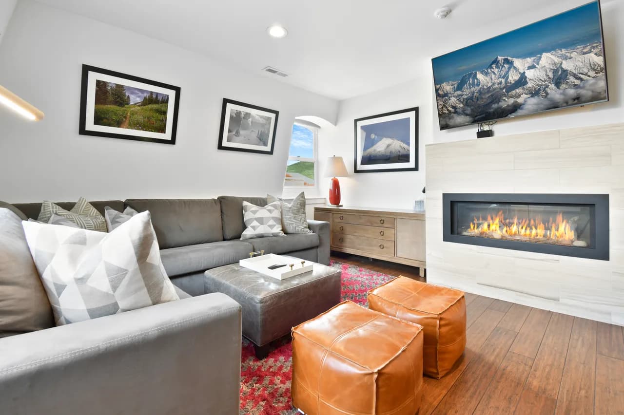 Ski-In Ski-Out Three Bedroom Villa in Park City photo 3