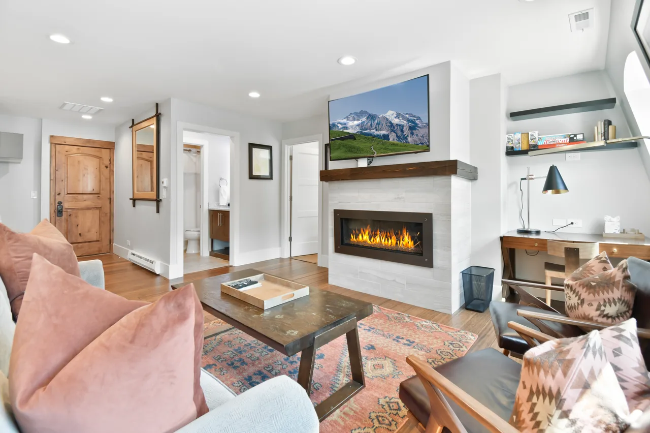 Mountainside Two Bedroom Villa in Park City Utah photo 4