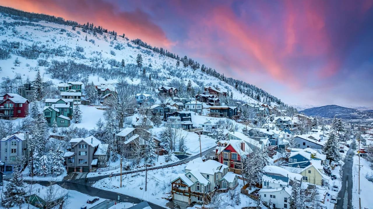 Mountain View Five Bedroom Villa in Park City photo 3