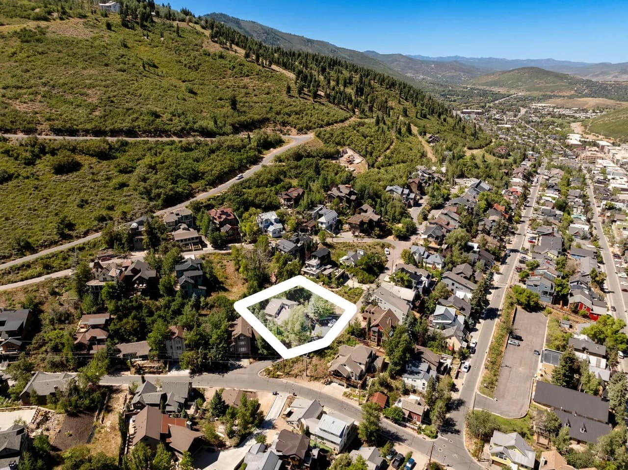 Mountain View Five Bedroom Villa in Park City photo 5