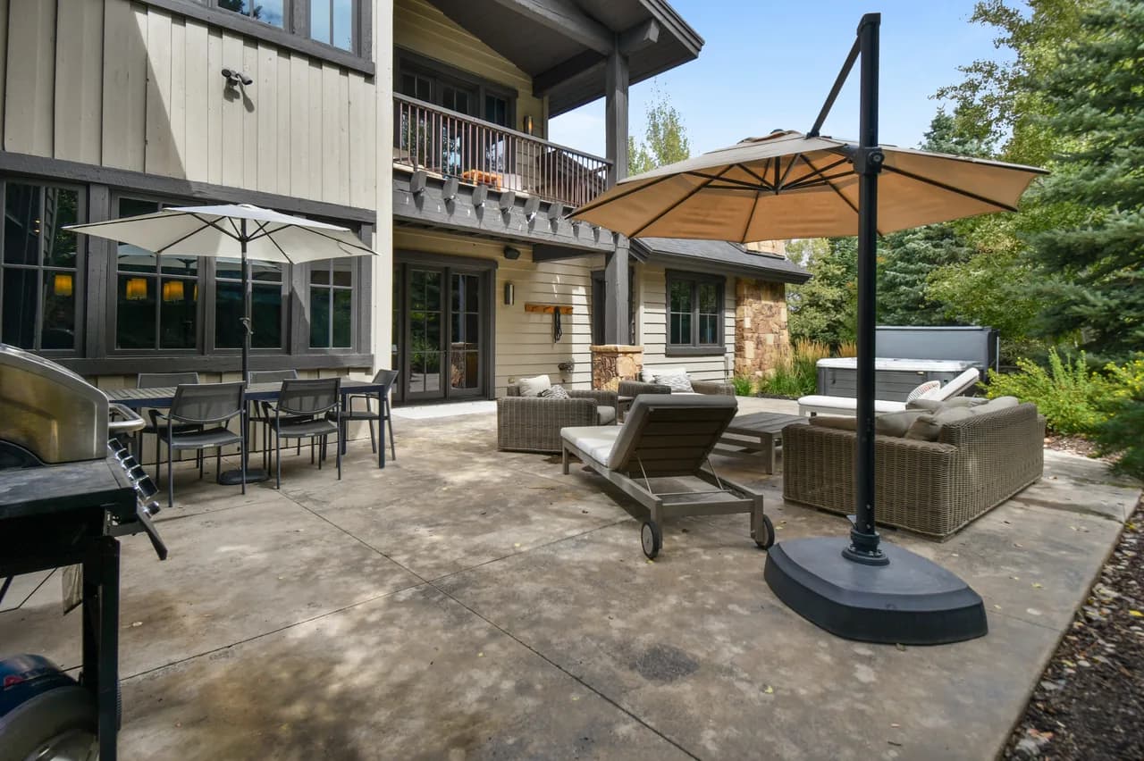 Chalet with Scenic Balcony in Alta photo 3