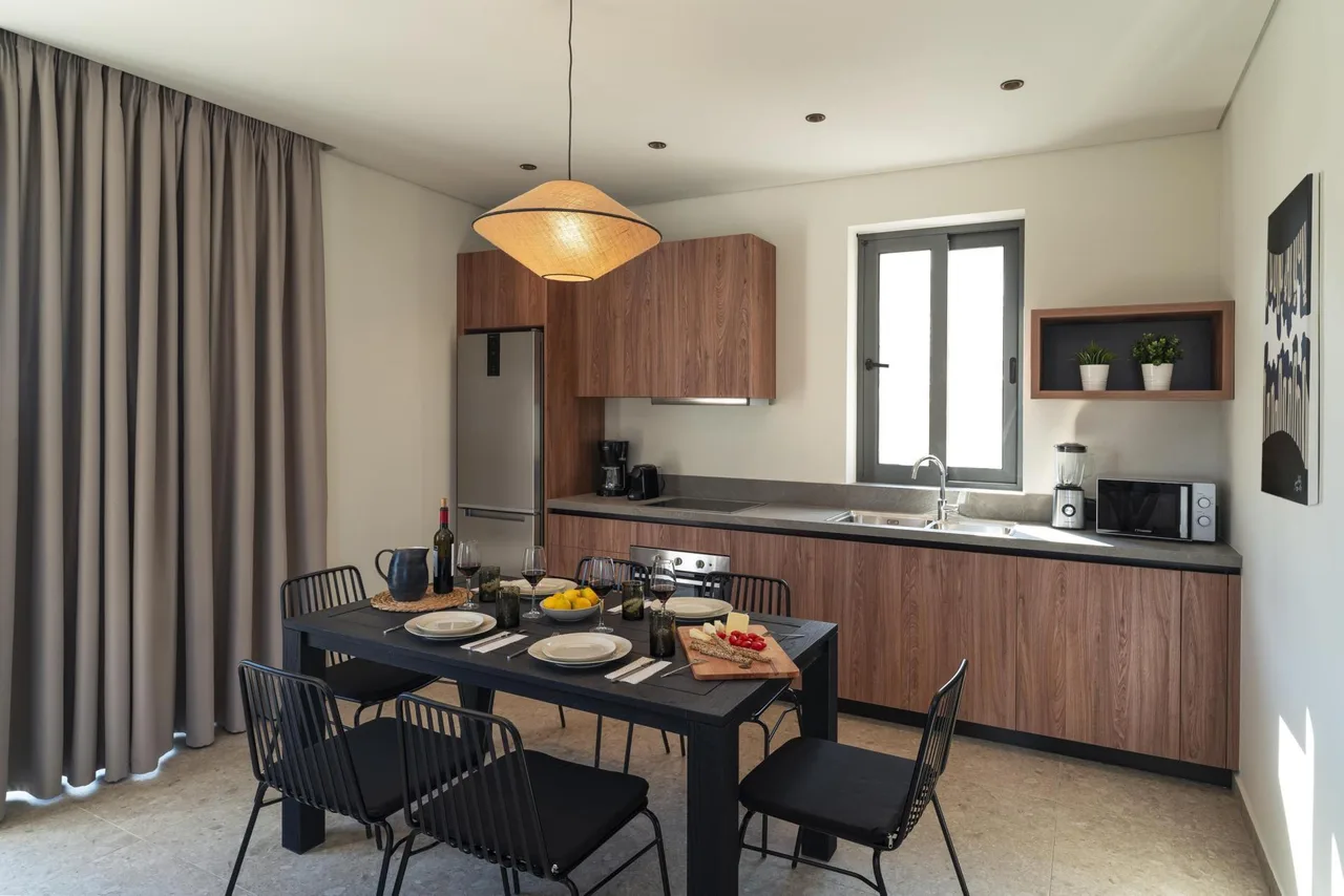 Balcony Three-Bedroom Villa in Μάσαρη photo 4