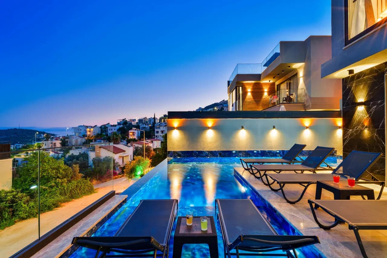 Balcony Terrace Villa in Kalkan photo 2