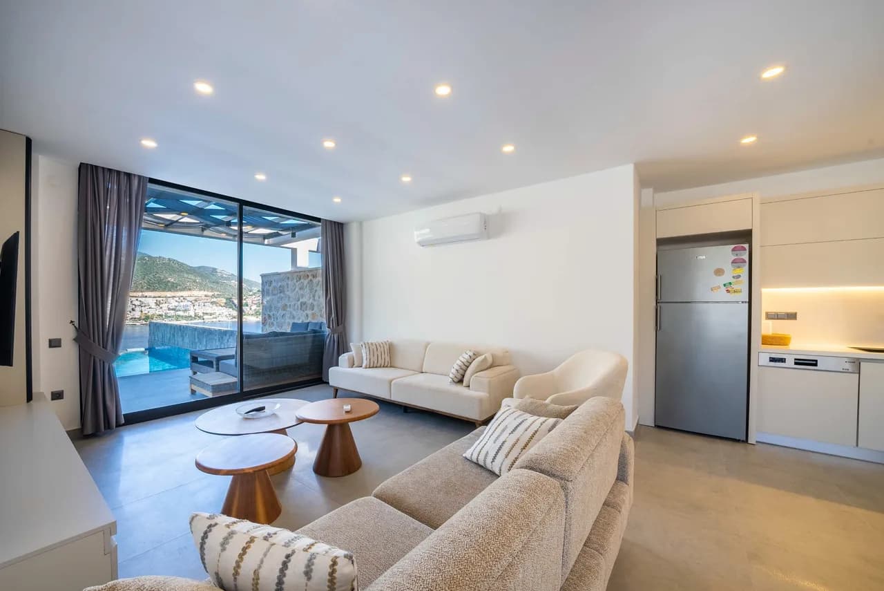 Charming Two-Bedroom Retreat in Kalkan photo 4