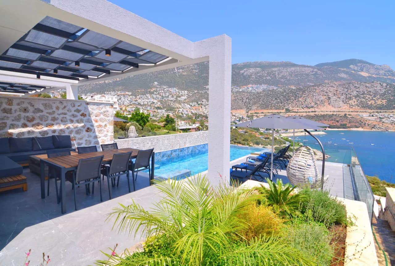 Two Bedroom Villa with Kitchen in Kalkan photo 3