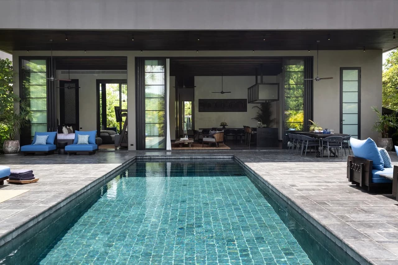 Beachfront Seven Bedroom Villa in Baan Plai Laem photo 2
