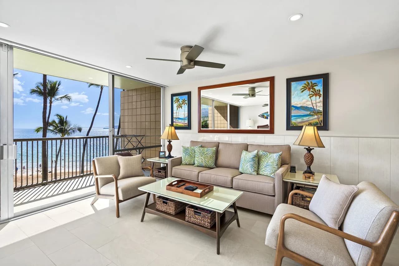 Oceanfront Two Bedroom Condo in Wailea-Makena
