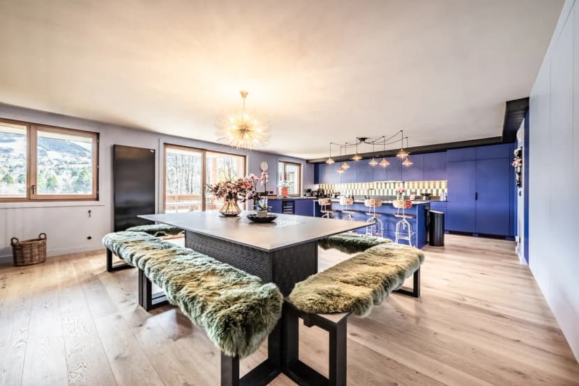Ski-In Ski-Out Five Bedroom Apartment in Megève