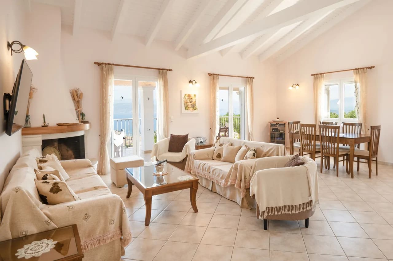 Mountain View Three Bedroom Villa in Lithiasmenos photo 4