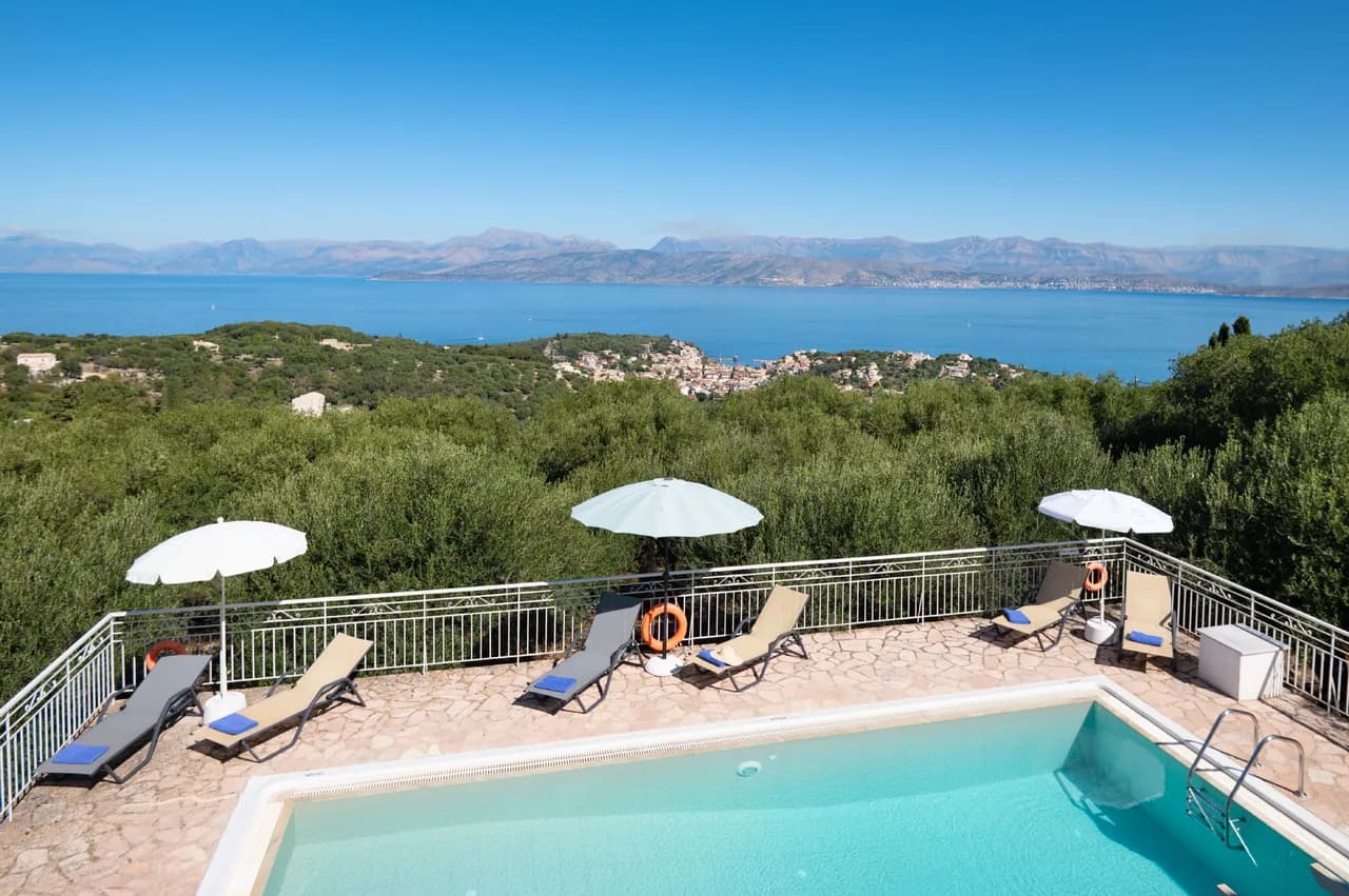 Mountain View Three Bedroom Villa in Lithiasmenos photo 5