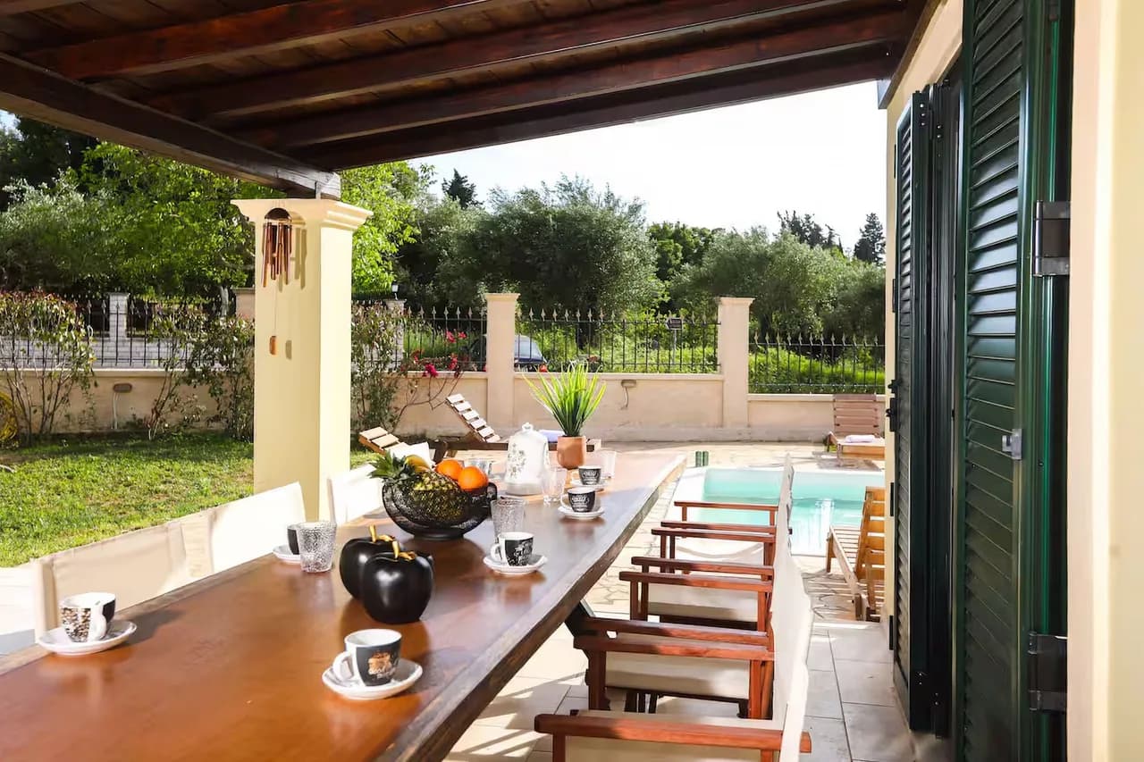 Mountain View Three Bedroom Villa in Ano Korakiana photo 2