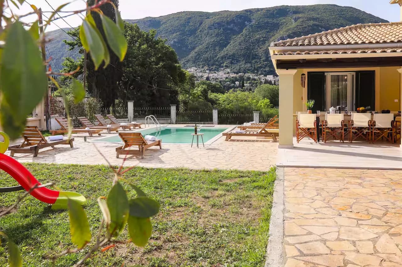 Mountain View Three Bedroom Villa in Ano Korakiana photo 5