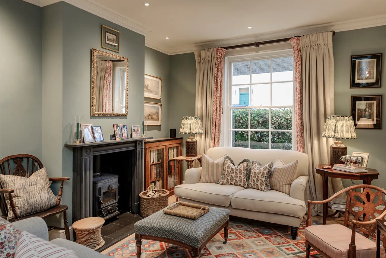 Family-Friendly Three Bedroom Retreat in London photo 5