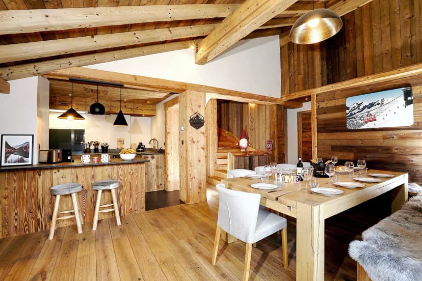 Ch. Planbois -14 pers - Courchevel La Tania