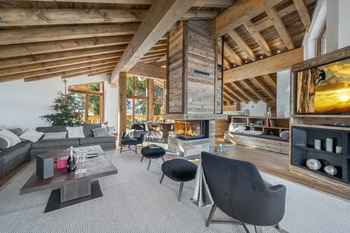 Exceptional chalet - high standing -1550