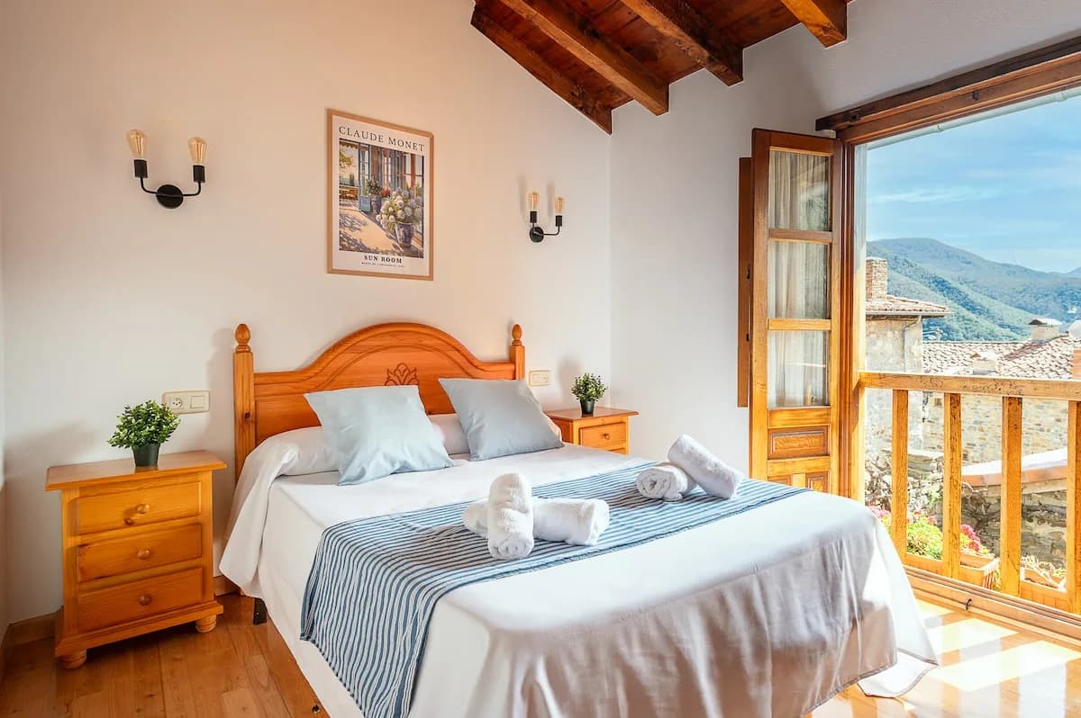 Mountain View Three Bedroom Villa in Cabezon de Liebana photo 3