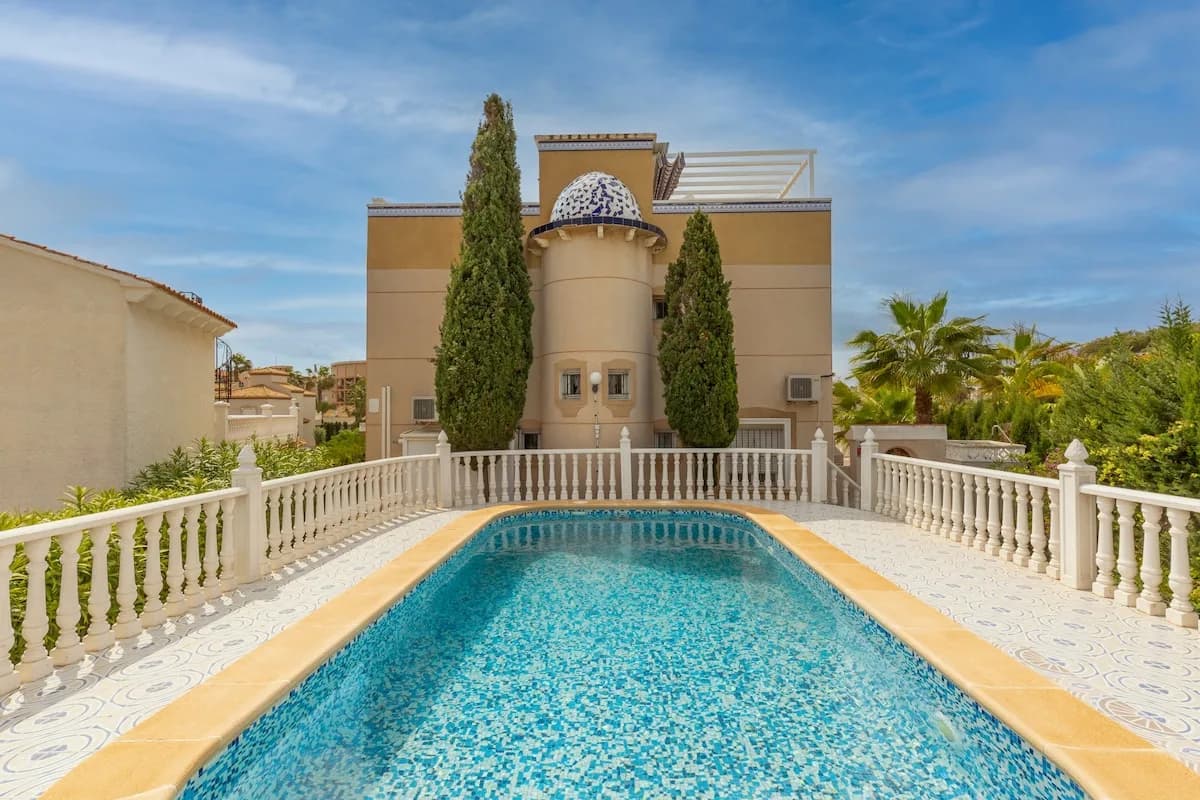 Mediterranean Beachfront Villa in La Zenia