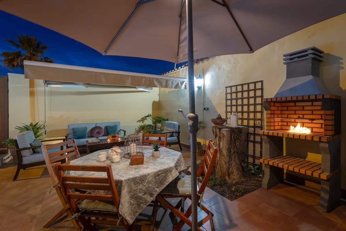 Coastal Two-Bedroom Villa in Torrevieja photo 5