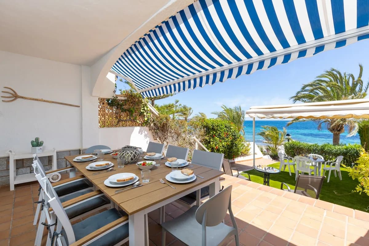 Terrace-Focused Four Bedroom Villa in Orihuela photo 2
