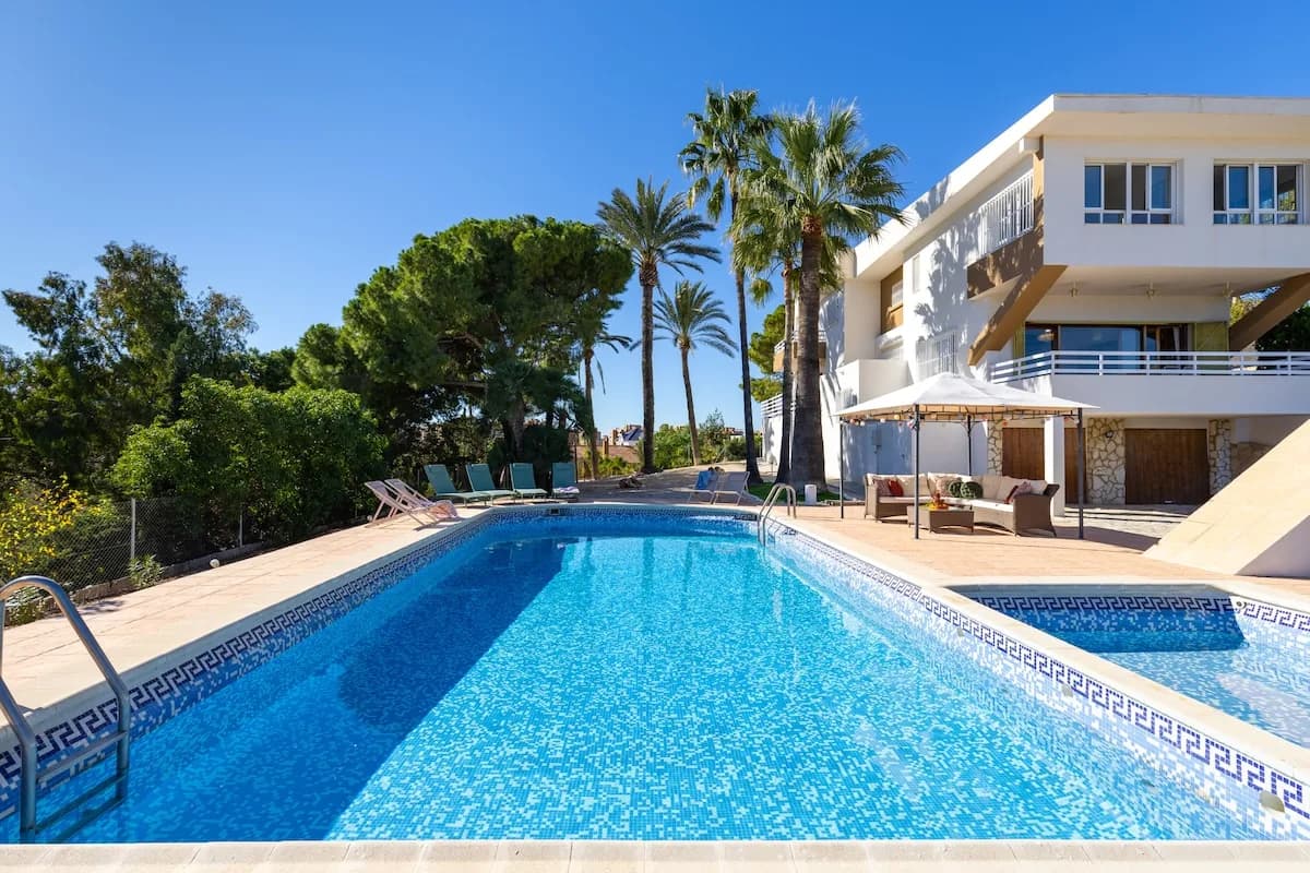 Urban Garden Villa in Alicante