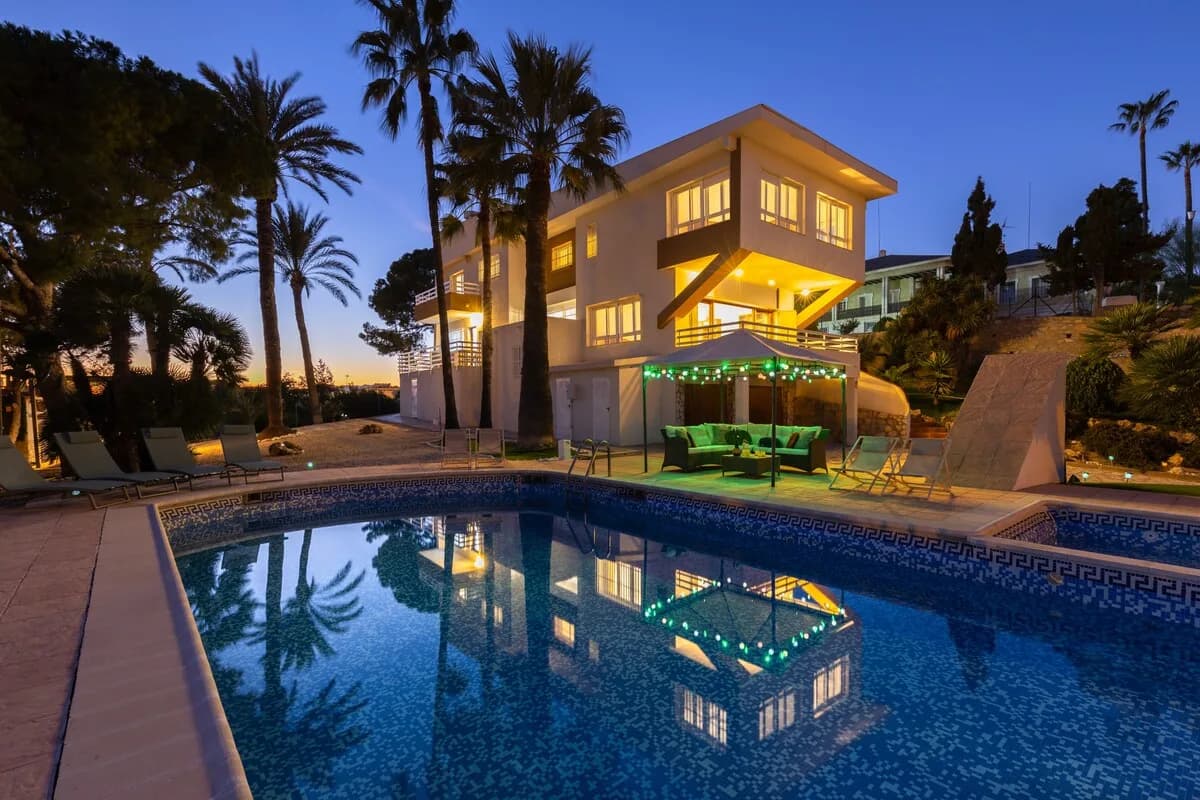 Urban Garden Villa in Alicante photo 2