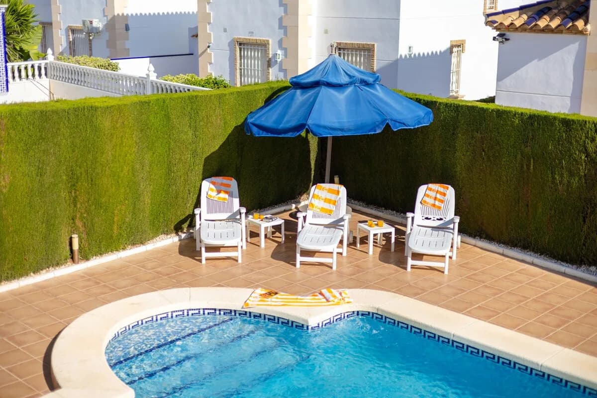 Garden Villa in Villamartin Costa Blanca Spain photo 3