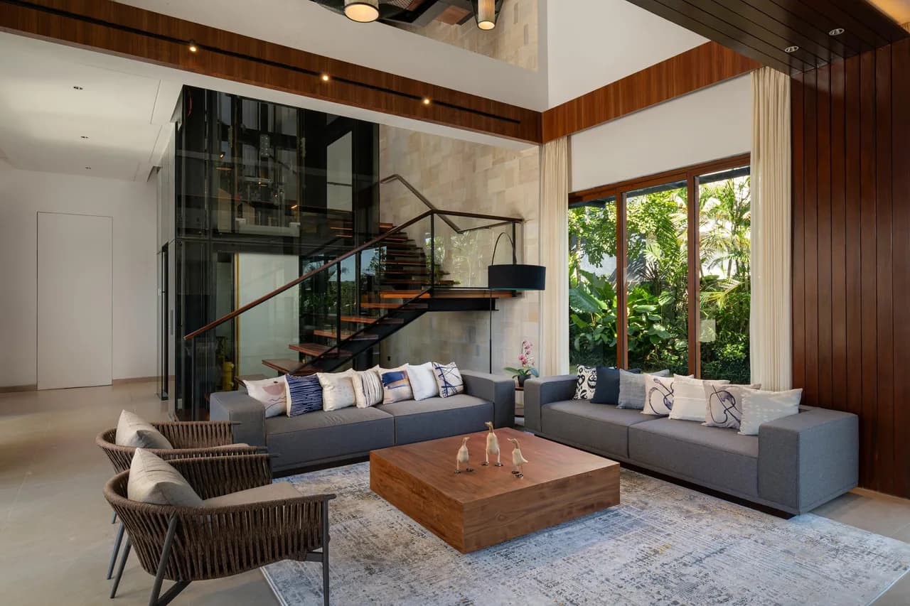 Elevator Access Villa in Ungasan photo 4